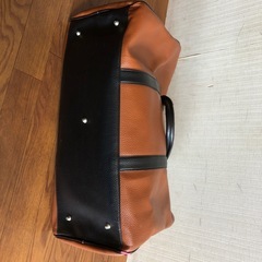 ボストンバッグの画像