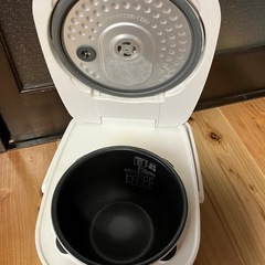 1年使用★炊飯器(5合炊き)の画像
