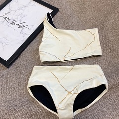 子供　水着