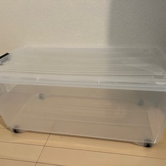 コロ付き収納BOX　衣装ケース