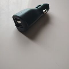 カーチャージャーUSB✕２