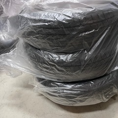 エブリィワゴン　純正新品タイヤ4本　14インチ　の画像