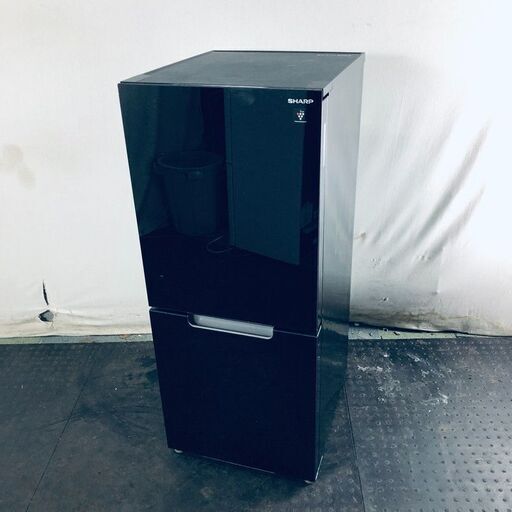 ID:rg220309 シャープ SHARP 冷蔵庫 一人暮らし 中古 2022年製 2ドア 152L ピュアブラック ファン式 両方開き SJ-GD15H-B  【リユース品：状態A】【送料無料】【設置費用無料】