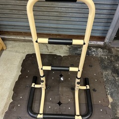【済】立ち上がり補助器具、介助　手すりの画像
