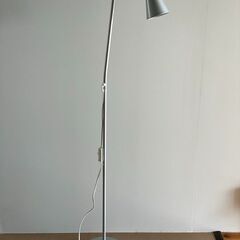 フロアライト（IKEA）