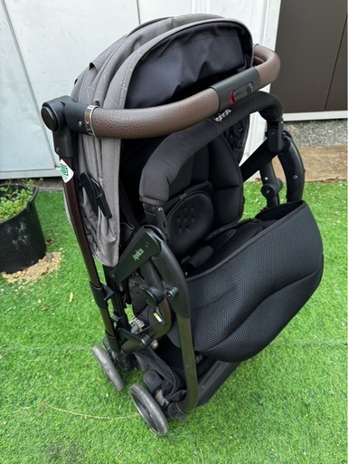 アップリカのAB兼用の最上級モデルベビーカー