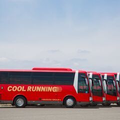 《バス送迎ドライバー》土日祝休み｜福利厚生充実｜マイカー通勤OK♪