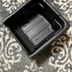 ワゴンR  純正 助手席下収納ボックスの画像