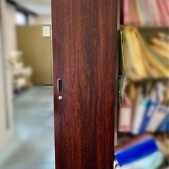木製 ロッカー 鍵付きの画像