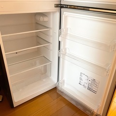 冷蔵庫118L／ブラック／maxzen
の画像
