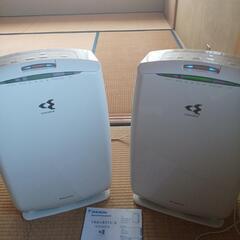 【受け渡し予定者決まりました】ダイキン(DAIKIN) 加湿空気清浄機うるおい光クリエール　ホワイト ACK55N-W　2台の画像