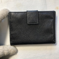⭐️PRADAの折りたたみ財布⭐️の画像