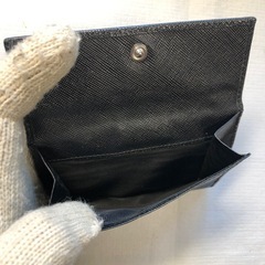 ⭐️PRADAの折りたたみ財布⭐️の画像
