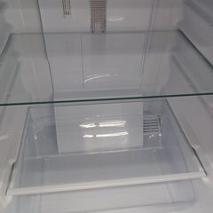 ★ジモティ割あり★ SHARP 冷蔵庫 137L 20年製. 動作確認／クリーニング済み MT3947の画像