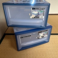 収納ボックス中古×2個の画像