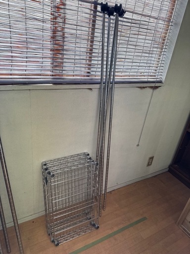 訳あり　アイリススチールラック　中サイズ　中古