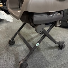 コンビ ハイローチェア ネムリラ ベビーステーション アカチャンホンポ限定モデル 手動スウィング テーブル付きの画像