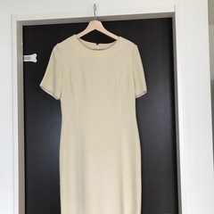 入学式スーツ　9号（日本製）の画像