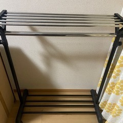 ハンガーラック
