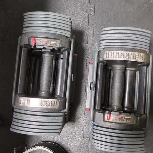 早い者勝ち！筋トレ可変式ダンベル 美品 早い者勝ち 可変式ダンベル