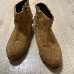 【2品以上で半額値下げ】茶色　ブーツ　22cmの画像