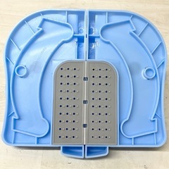 【中古品】折りたたみ ステッパー 足踏み 座ったまま ダイエット 運動器具 健康器具 リハビリ 家庭用 有酸素運動 トレーニングの画像