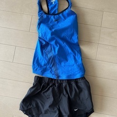 Nike レディース水着 Mサイズ