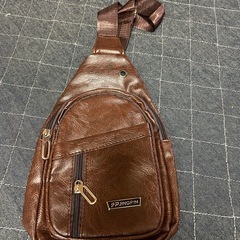 ボディバッグ新品！→本日優先！
