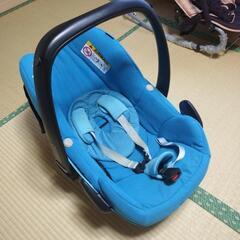 新生児チャイルドシート