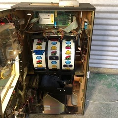 パチスロ　旋風の用心棒　　メダル不要機の画像