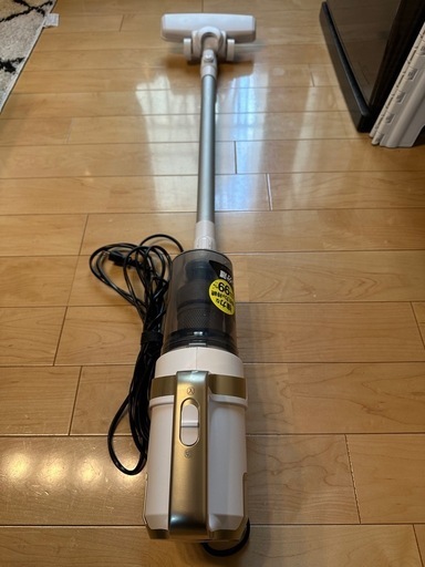 美品！アイリスオーヤマ　\nコード掃除機