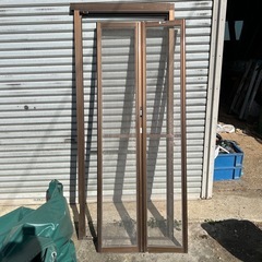 ドア用網戸　中古　幅730〜　高さ1780〜　パーツ一つ無し　