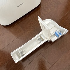 SHARP 加湿空気清浄機   KC-H50-W 2018年製の画像