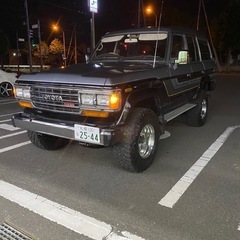 ランドクルーザー60 フロントバンパーの画像