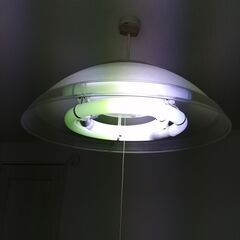 【ジャンク品】レトロ　ひも付き天井照明 蛍光灯　3個の画像
