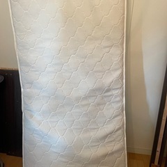 シングルベッドの画像