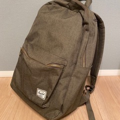 Herchel リュック