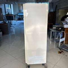 パーテーション、仕切りの画像