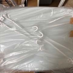 水色猫足折り畳みテーブルの画像