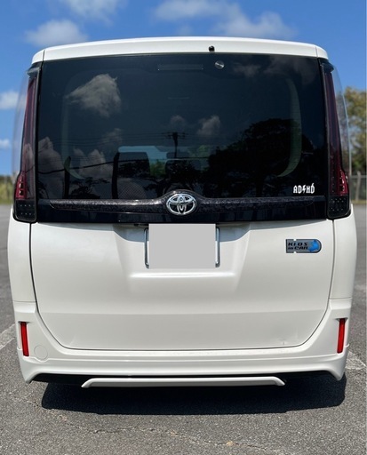 ヴォクシー、ノア、エスクァイア　テールランプ