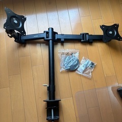 　ELECOM デュアルモニターアーム