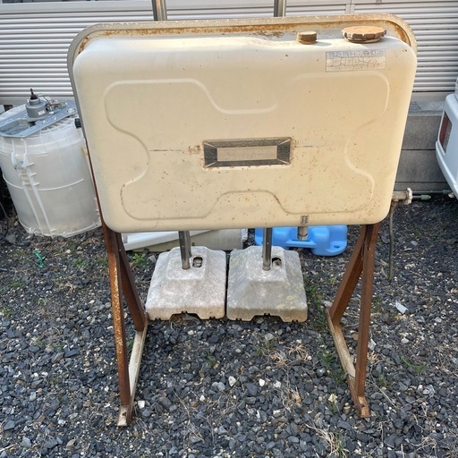 灯油タンク　90L