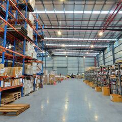 日払い/最短当日お振込【佐世保市】時給1250円!!トラックへの積込み作業の画像