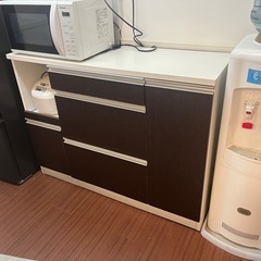 食器棚