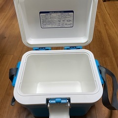 クーラーボックスの画像
