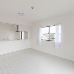 💞広々４LDK！95.76㎡！ルーフバルコニー付きの角部屋！💞嬉しいペット可物件✨オートロック付きでセキュリティ安心🎵 − 埼玉県