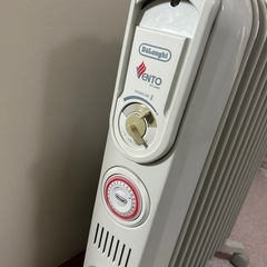 DeLonghi オイルヒーターの画像