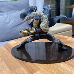 ワンピース クロコダイルフィギュアの画像