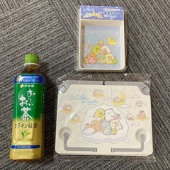 【新品・未開封】すみっコぐらし ★ 卓上トレー&マルチスタンドセット　人気の画像