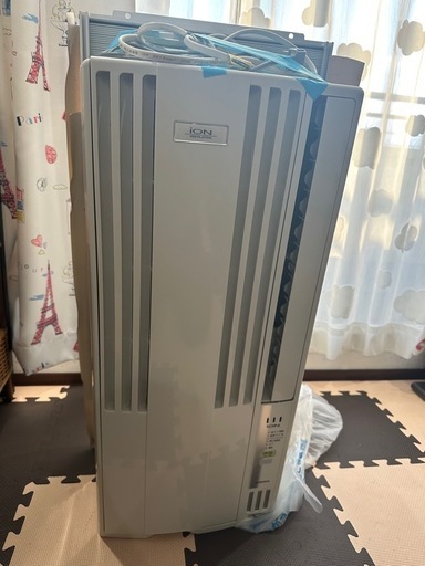 【2019年製】　窓枠エアコン　コロナ製